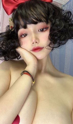 天降女子从二楼掉下来_4K全集免费观看